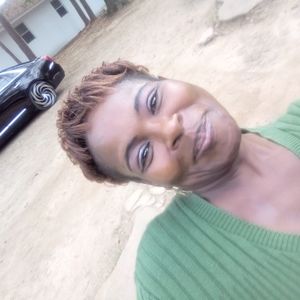 Meet your Posher, Estella